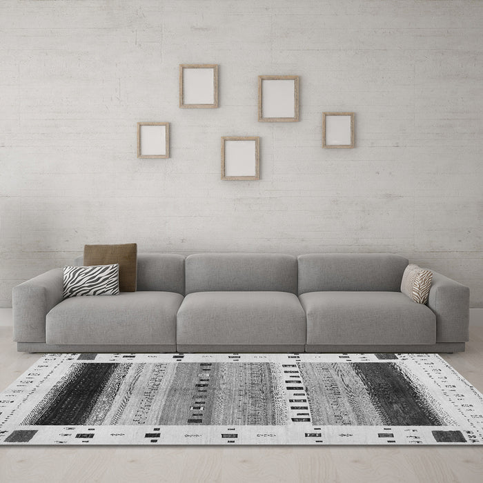 Machine Washable Solid Gray Modern Rug in a Living Room,, wshcon1606gry