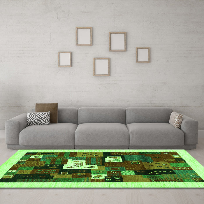 Machine Washable Abstract Green Contemporary Area Rugs in a Living Room,, wshcon1607grn