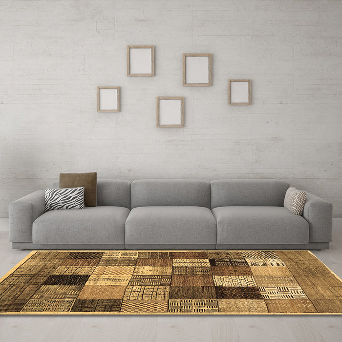 Machine Washable Checkered Brown Modern Rug in a Living Room,, wshcon1609brn