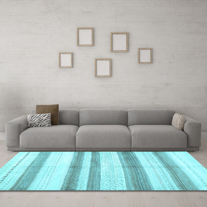 Machine Washable Solid Light Blue Modern Rug in a Living Room, wshcon1611lblu