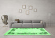 Machine Washable Solid Emerald Green Modern Area Rugs in a Living Room,, wshcon1613emgrn