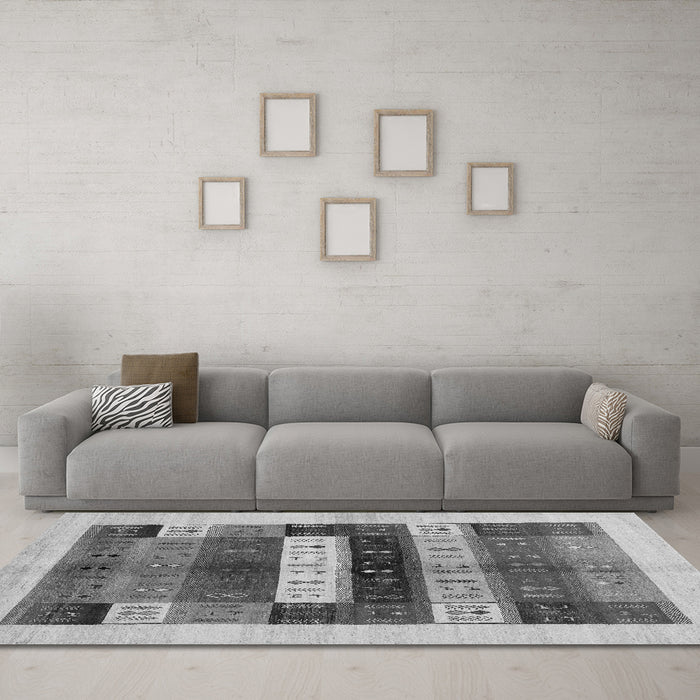 Machine Washable Abstract Gray Contemporary Rug in a Living Room,, wshcon1614gry