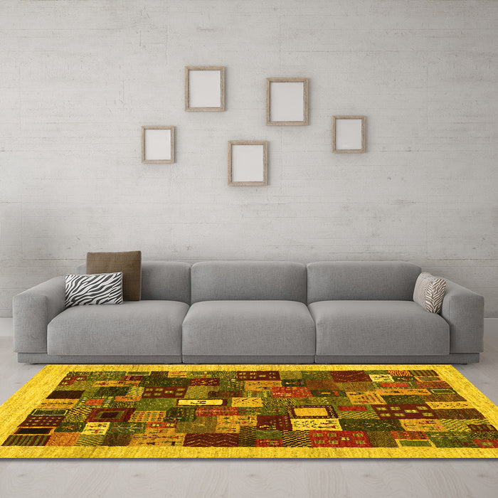 Machine Washable Abstract Yellow Contemporary Rug in a Living Room, wshcon1615yw