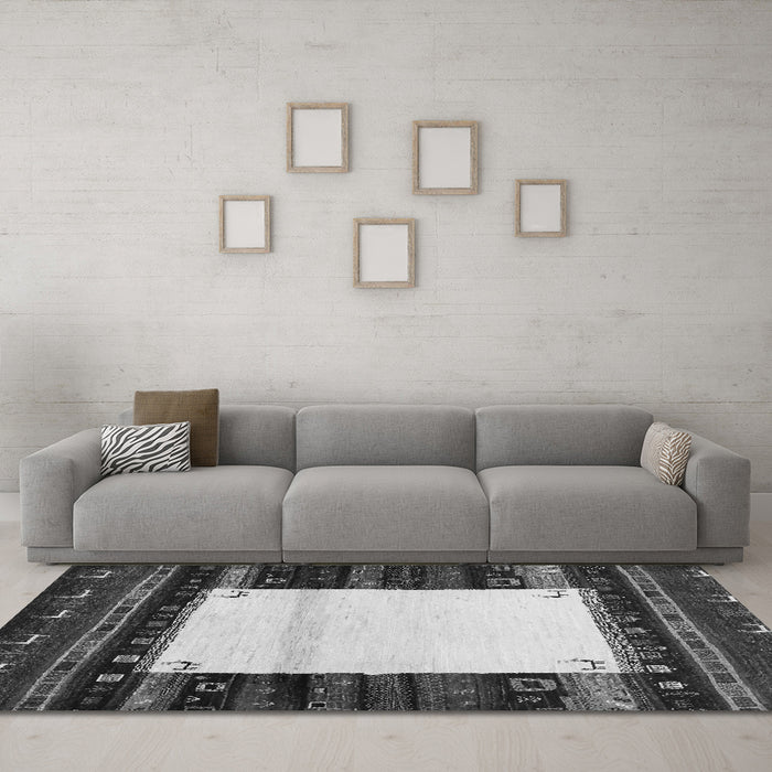 Machine Washable Abstract Gray Contemporary Rug in a Living Room,, wshcon1617gry