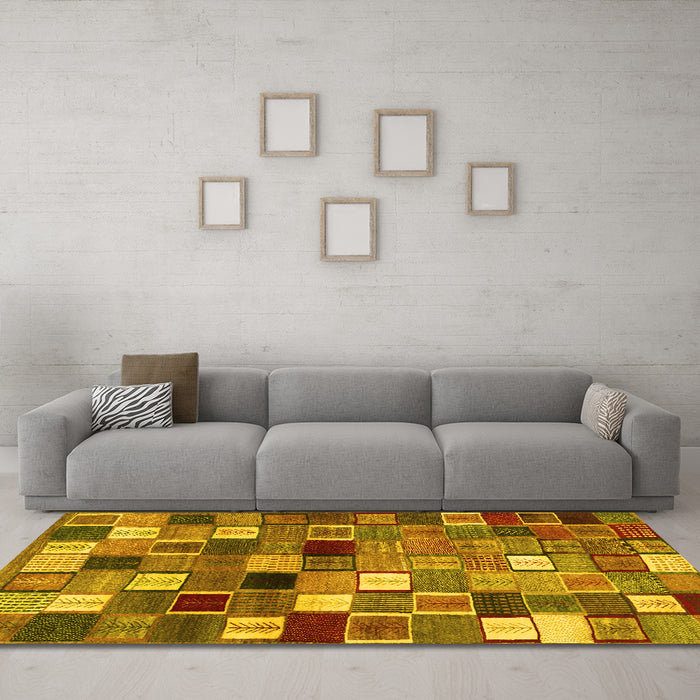 Machine Washable Abstract Yellow Contemporary Rug in a Living Room, wshcon1620yw