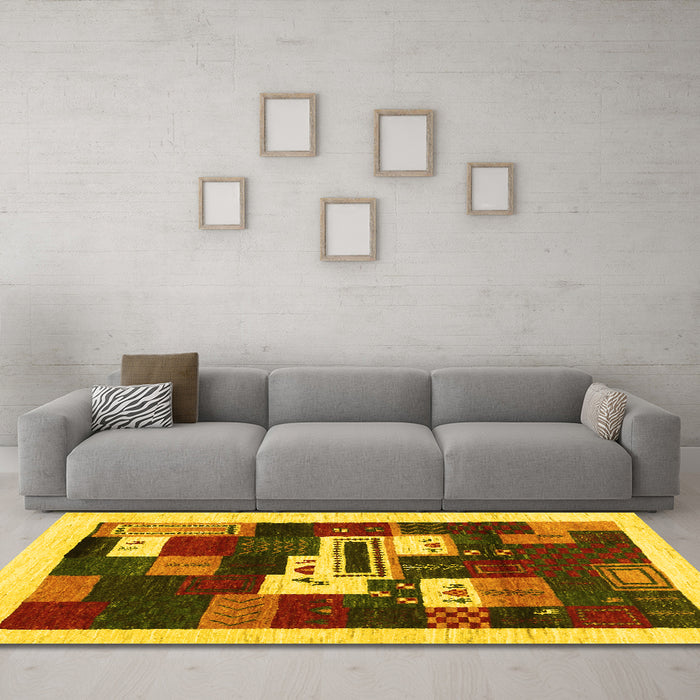 Machine Washable Abstract Yellow Contemporary Rug in a Living Room, wshcon1622yw