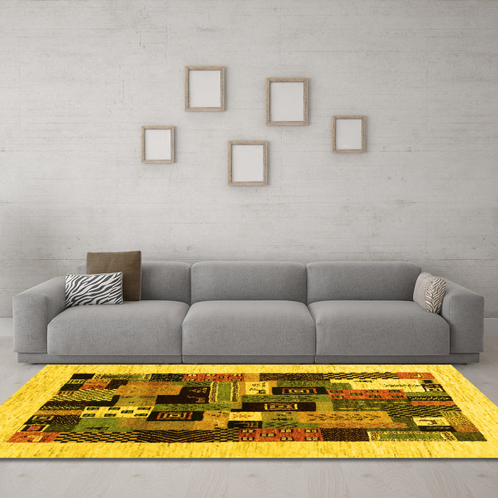 Machine Washable Abstract Yellow Contemporary Rug in a Living Room, wshcon1625yw