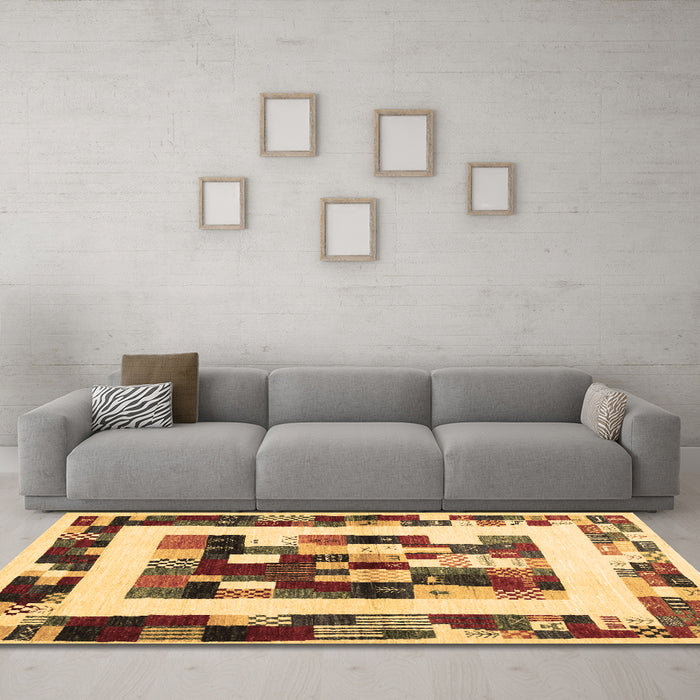 Machine Washable Abstract Brown Contemporary Rug in a Living Room,, wshcon1629brn