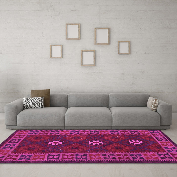 Machine Washable Oriental Pink Traditional Rug in a Living Room, wshcon1630pnk