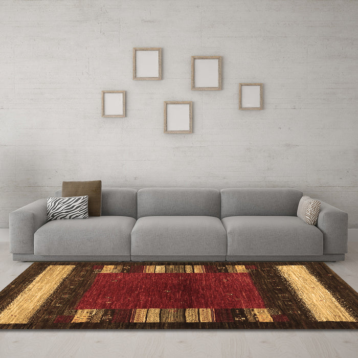 Machine Washable Abstract Brown Contemporary Rug in a Living Room,, wshcon1633brn
