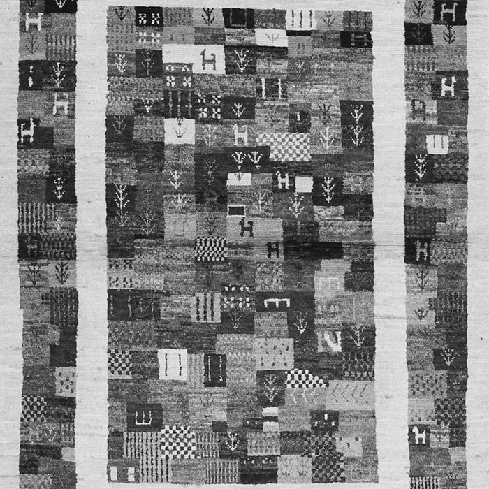 Serging Thickness of Machine Washable Abstract Gray Contemporary Rug, wshcon1635gry