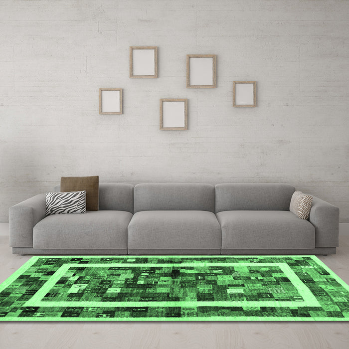 Machine Washable Abstract Emerald Green Contemporary Area Rugs in a Living Room,, wshcon1635emgrn