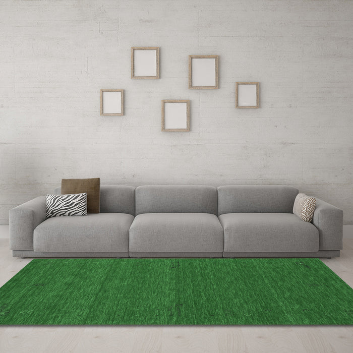 Machine Washable Abstract Emerald Green Contemporary Area Rugs in a Living Room,, wshcon1638emgrn