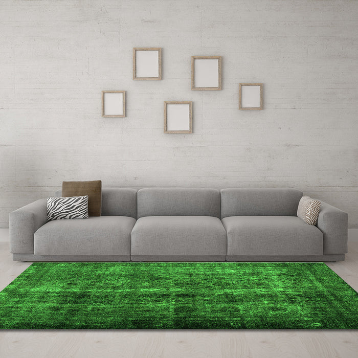 Machine Washable Abstract Green Contemporary Area Rugs in a Living Room,, wshcon1639grn