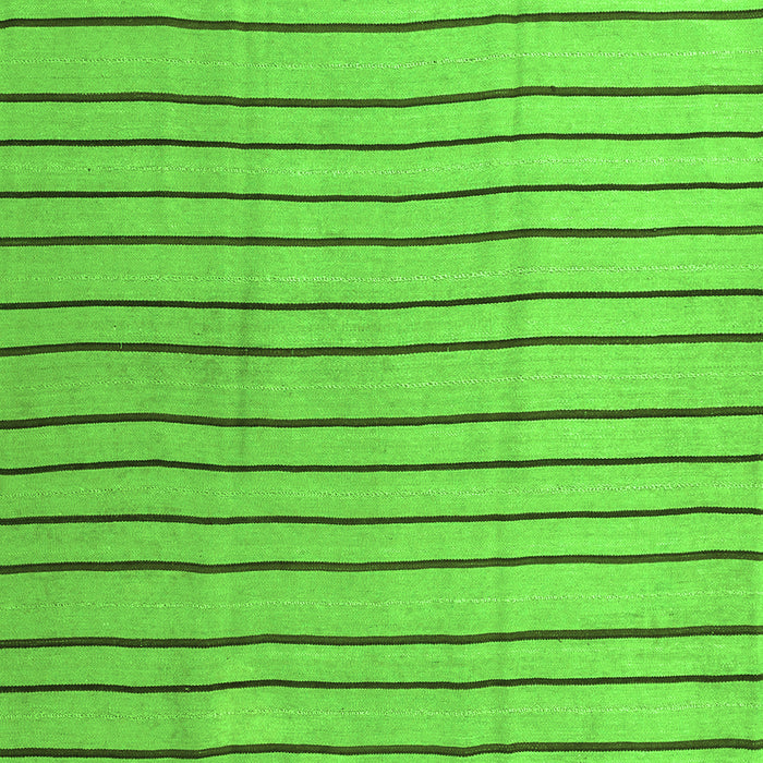 Serging Thickness of Machine Washable Solid Green Modern Area Rugs, wshcon1643grn