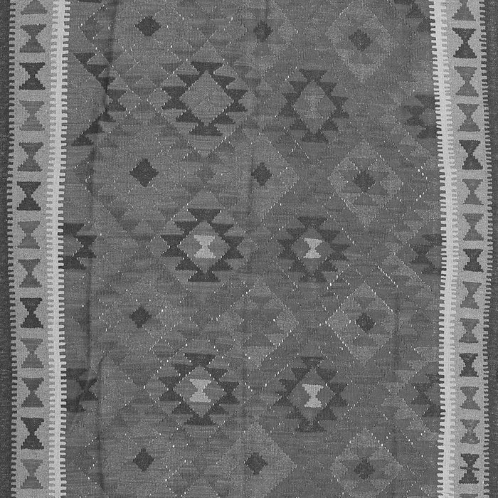 Serging Thickness of Machine Washable Oriental Gray Traditional Rug, wshcon1645gry