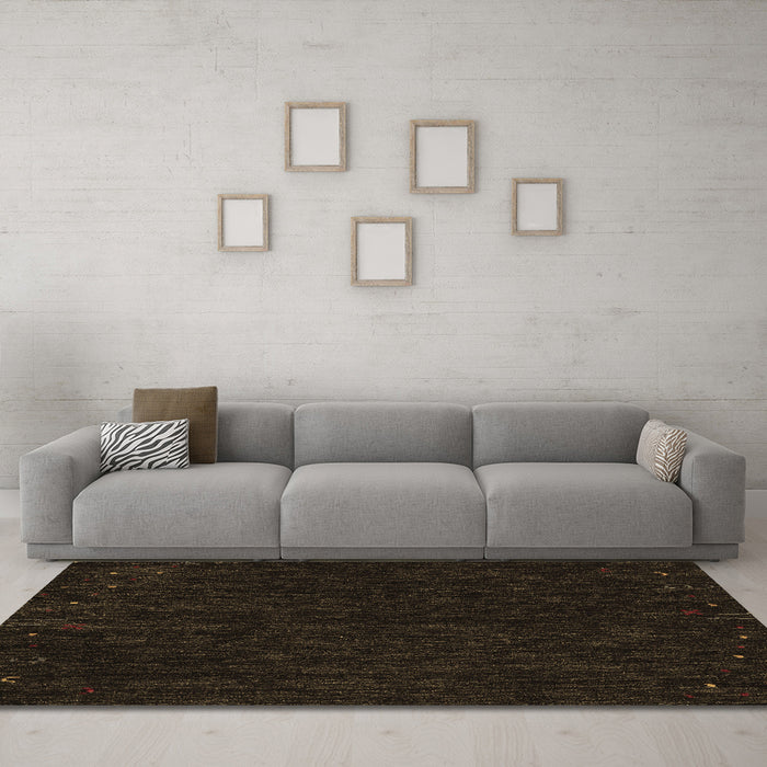 Machine Washable Abstract Brown Contemporary Rug in a Living Room,, wshcon164brn