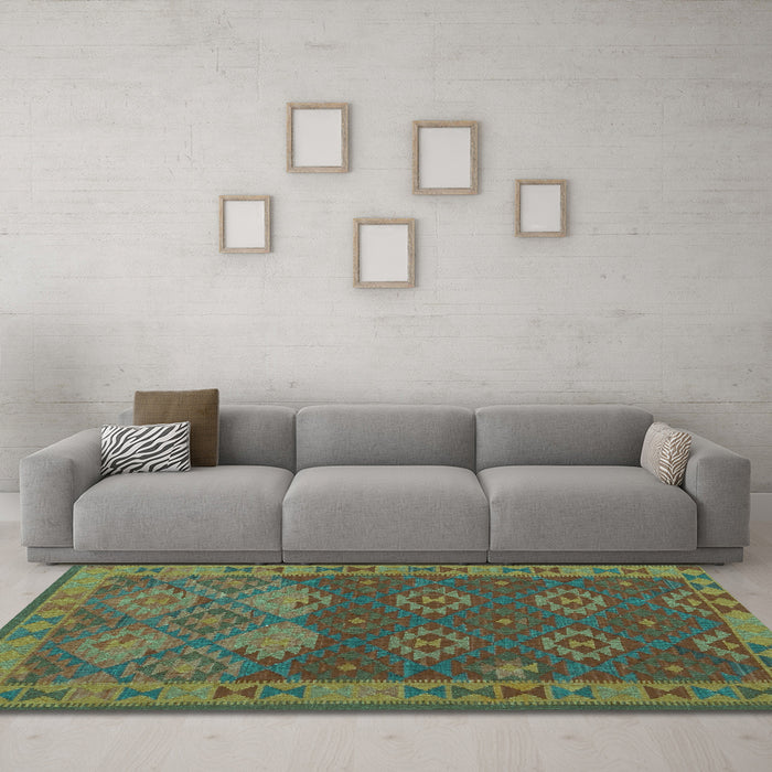 Machine Washable Oriental Turquoise Traditional Area Rugs in a Living Room,, wshcon1655turq