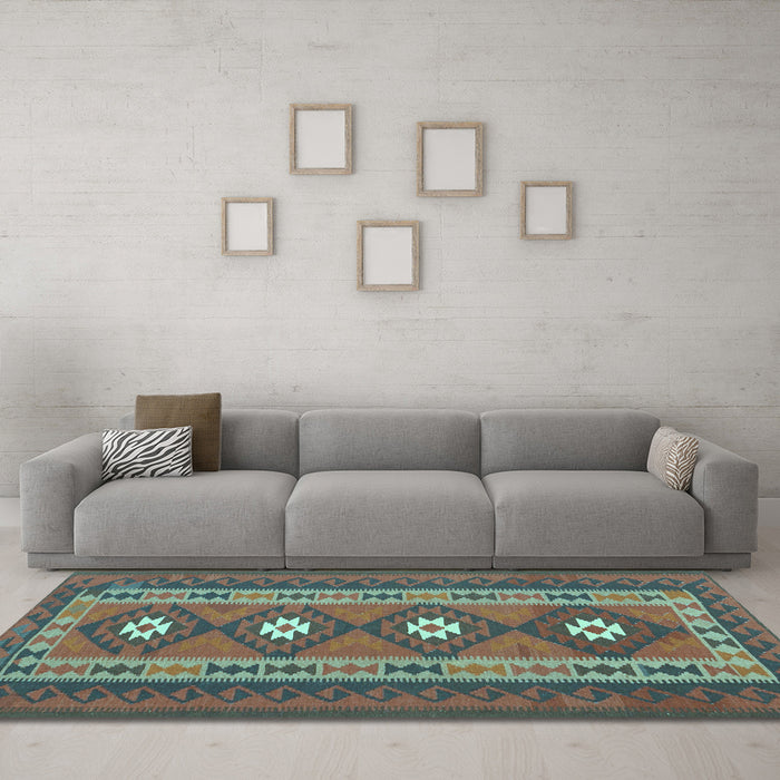 Machine Washable Oriental Light Blue Traditional Rug in a Living Room, wshcon1658lblu