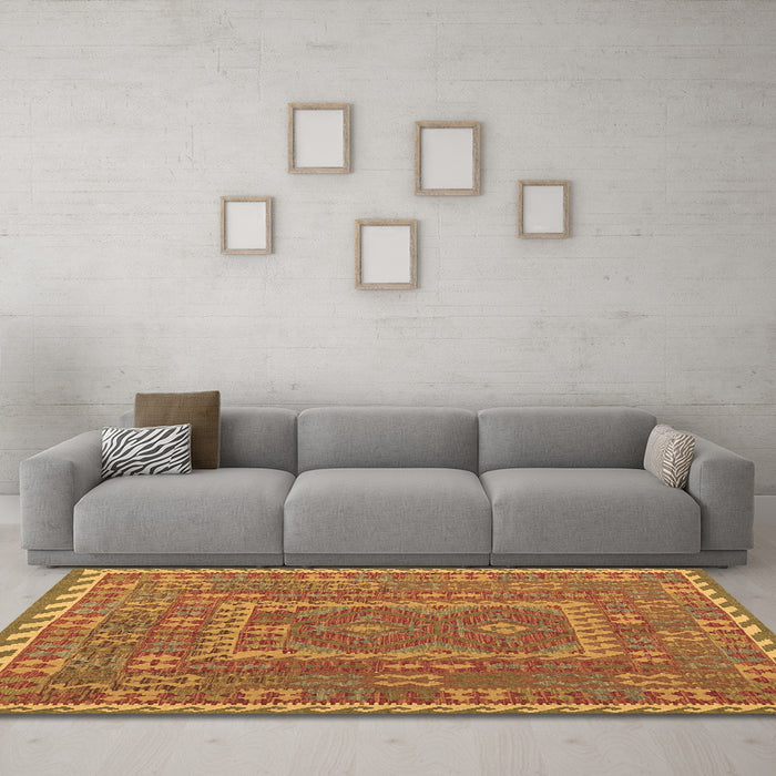 Machine Washable Oriental Brown Traditional Rug in a Living Room,, wshcon1662brn