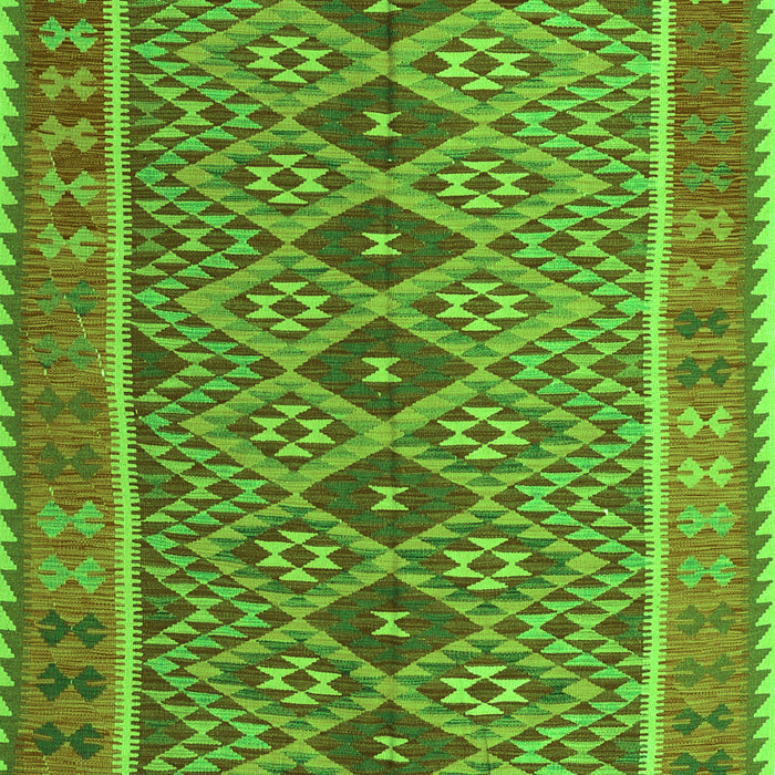 Serging Thickness of Machine Washable Oriental Green Traditional Area Rugs, wshcon1665grn