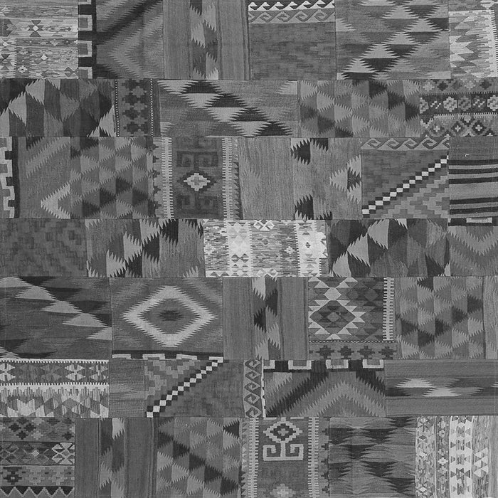 Serging Thickness of Patchwork Gray Transitional Rug, con1668gry