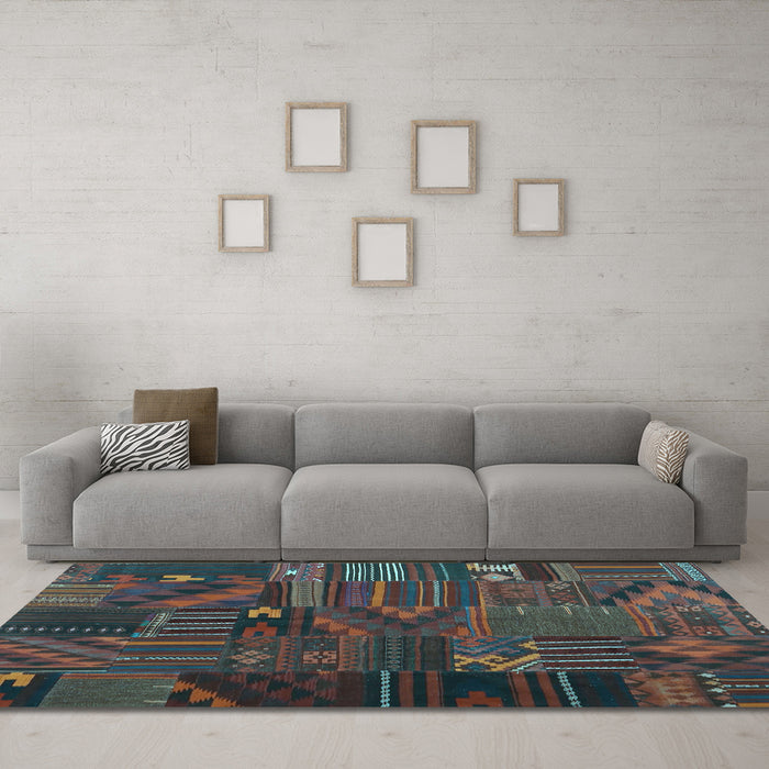 Machine Washable Patchwork Light Blue Transitional Rug in a Living Room, wshcon1669lblu