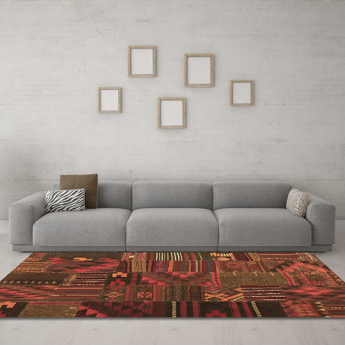 Machine Washable Patchwork Brown Transitional Rug in a Living Room,, wshcon1669brn