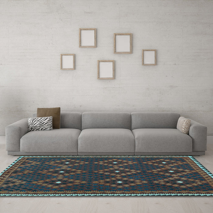Machine Washable Oriental Light Blue Traditional Rug in a Living Room, wshcon1676lblu