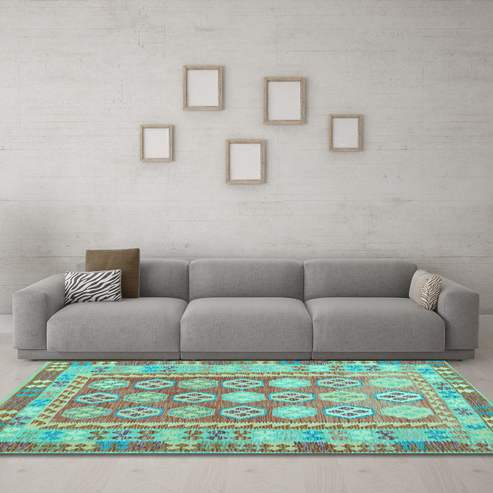 Machine Washable Oriental Light Blue Traditional Rug in a Living Room, wshcon1678lblu