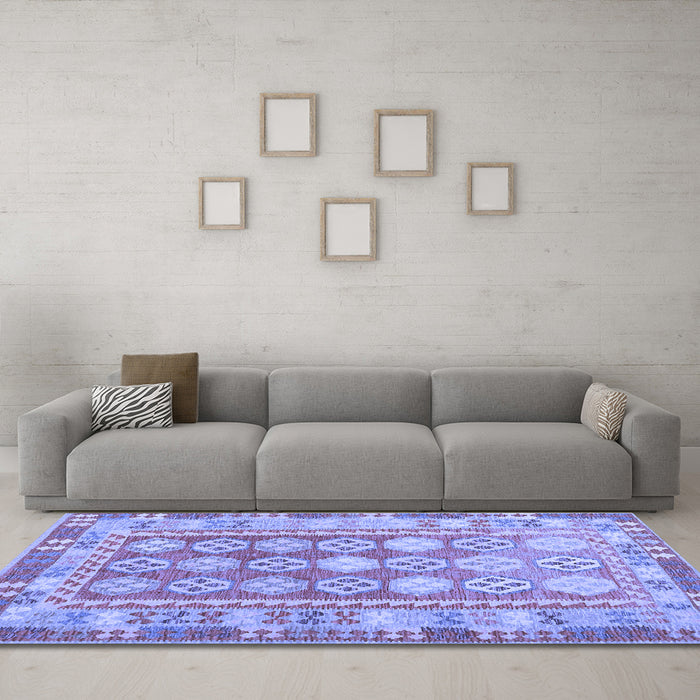 Machine Washable Oriental Blue Traditional Rug in a Living Room, wshcon1678blu