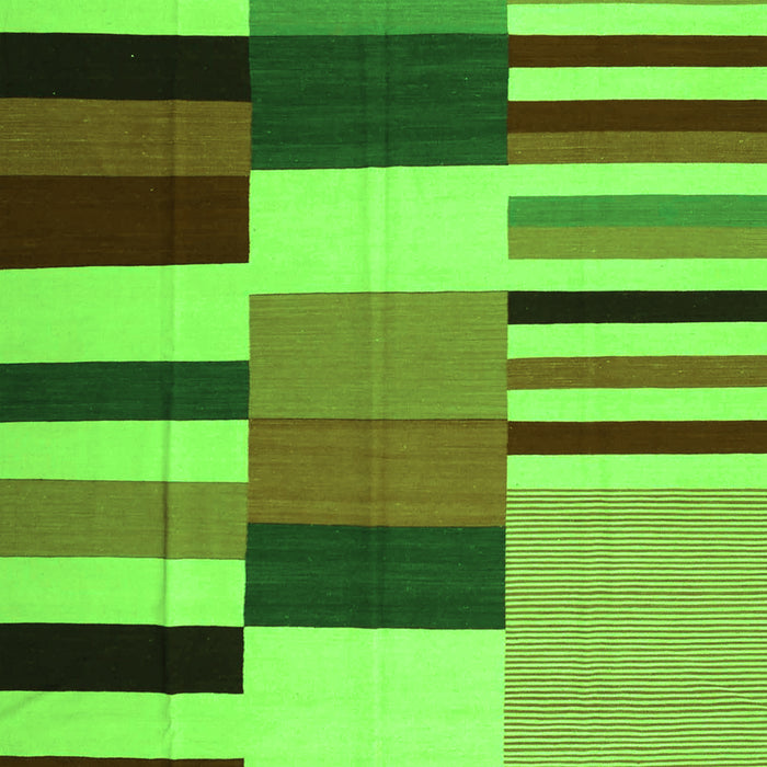 Serging Thickness of Machine Washable Abstract Green Contemporary Area Rugs, wshcon1692grn