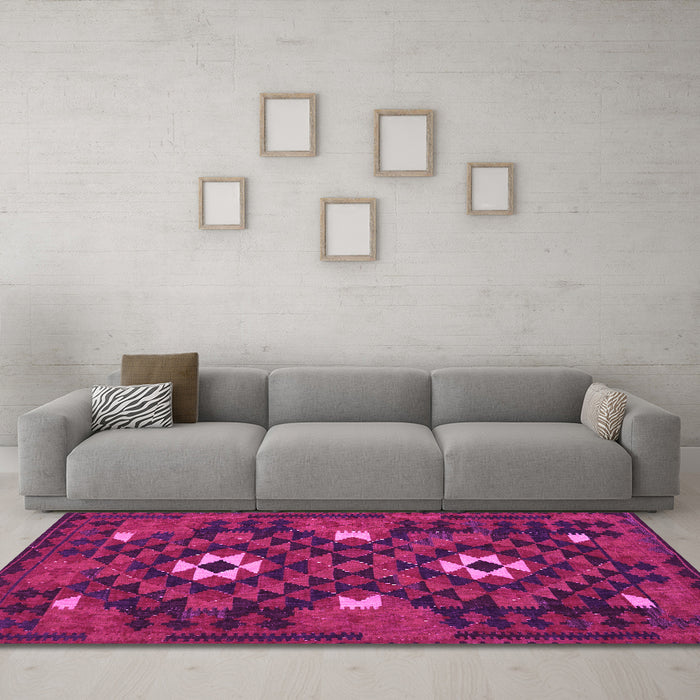 Machine Washable Oriental Pink Traditional Rug in a Living Room, wshcon1694pnk