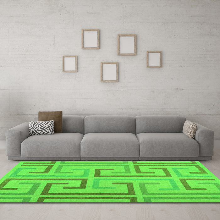 Machine Washable Abstract Green Contemporary Area Rugs in a Living Room,, wshcon1698grn