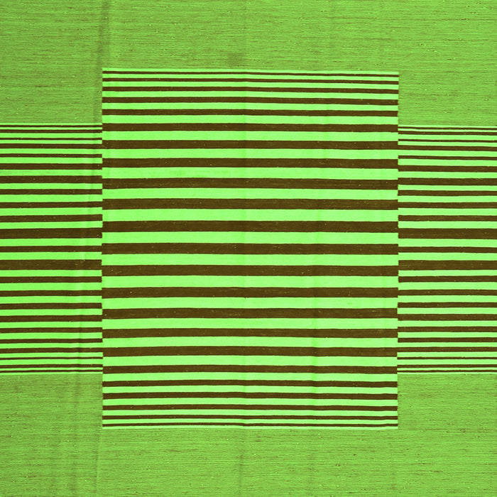 Serging Thickness of Abstract Green Contemporary Rug, con1700grn