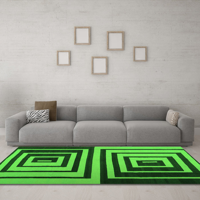 Machine Washable Abstract Green Contemporary Area Rugs in a Living Room,, wshcon1704grn
