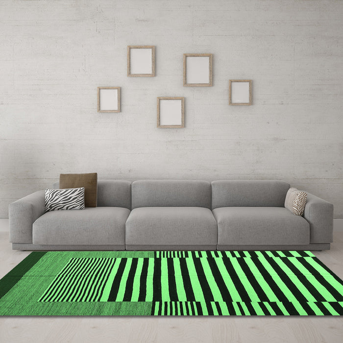 Machine Washable Abstract Emerald Green Contemporary Area Rugs in a Living Room,, wshcon1705emgrn