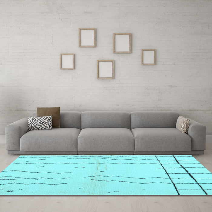 Machine Washable Solid Light Blue Modern Rug in a Living Room, wshcon1713lblu