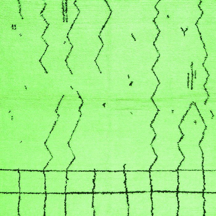 Serging Thickness of Solid Green Modern Rug, con1713grn