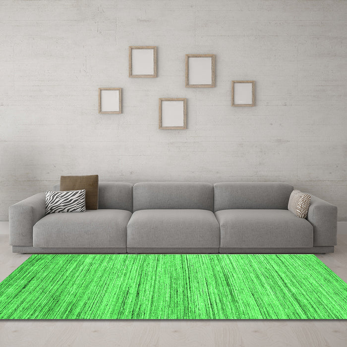 Machine Washable Abstract Green Contemporary Area Rugs in a Living Room,, wshcon1718grn