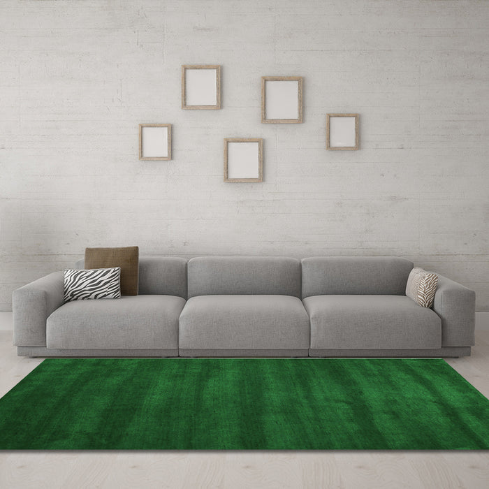 Machine Washable Abstract Green Contemporary Area Rugs in a Living Room,, wshcon171grn