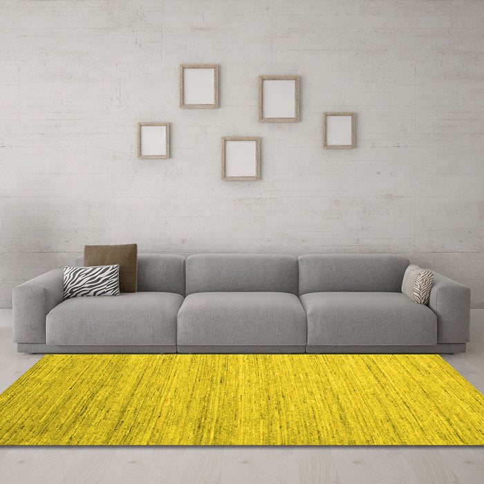 Machine Washable Abstract Yellow Contemporary Rug in a Living Room, wshcon1724yw