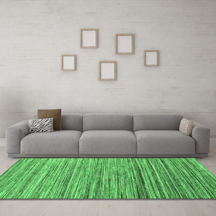 Machine Washable Abstract Emerald Green Contemporary Area Rugs in a Living Room,, wshcon1726emgrn