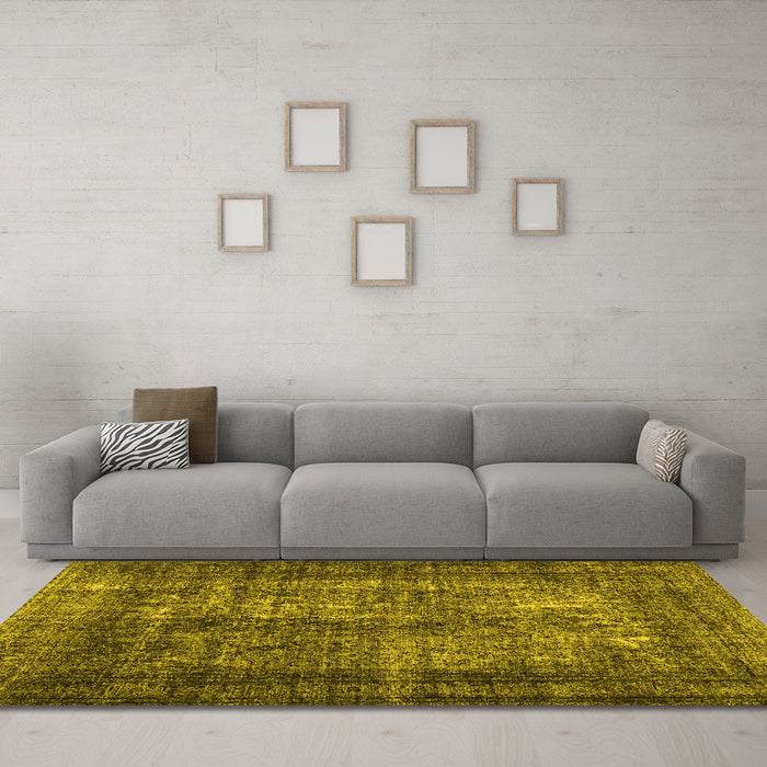 Machine Washable Abstract Yellow Contemporary Rug in a Living Room, wshcon1730yw