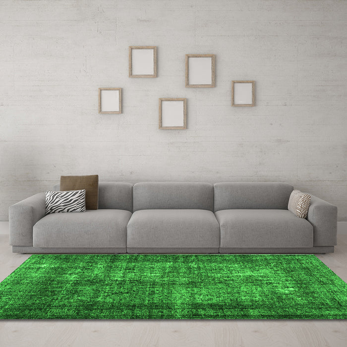 Machine Washable Abstract Green Contemporary Area Rugs in a Living Room,, wshcon1730grn