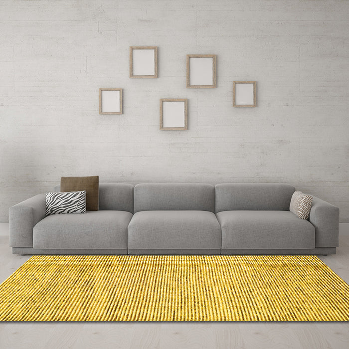 Machine Washable Abstract Yellow Contemporary Rug in a Living Room, wshcon1750yw