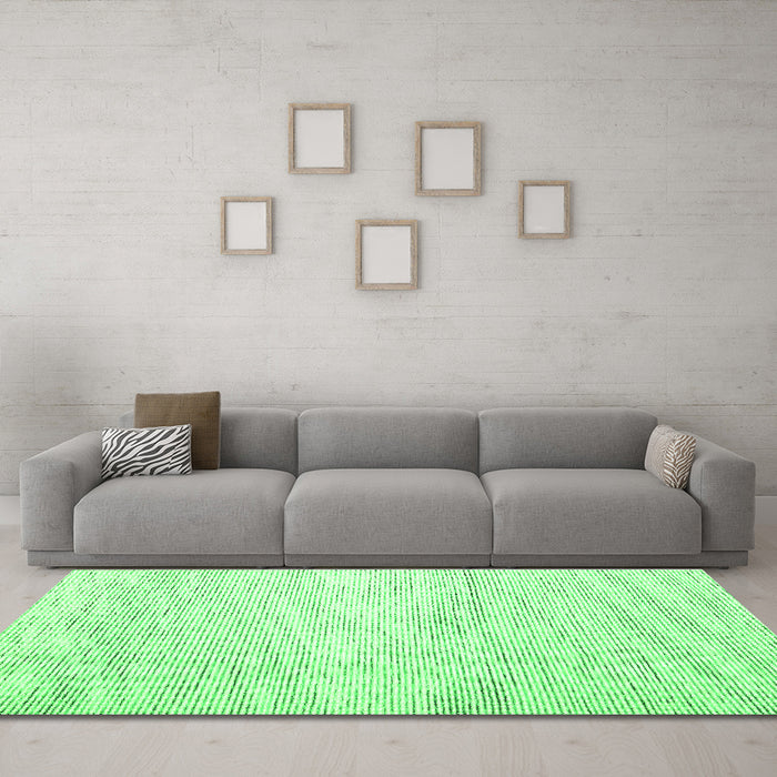 Machine Washable Abstract Green Contemporary Area Rugs in a Living Room,, wshcon1753grn