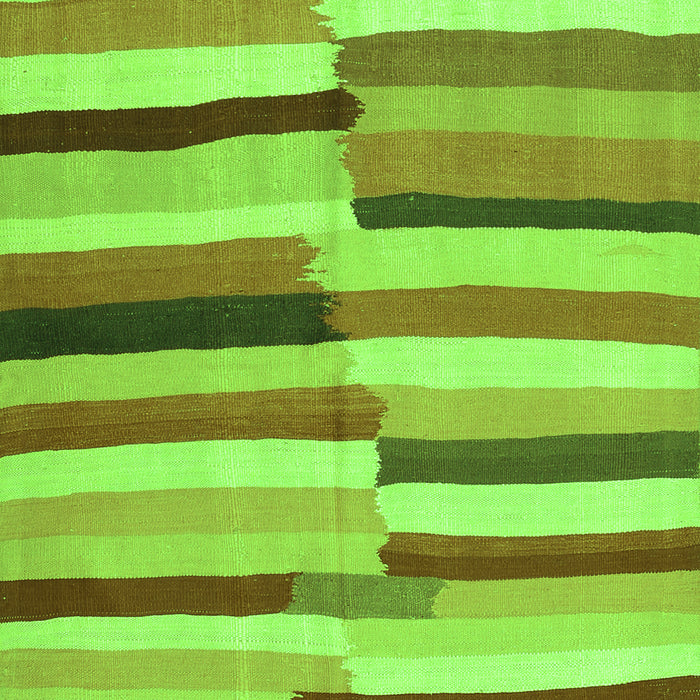 Serging Thickness of Machine Washable Oriental Green Traditional Area Rugs, wshcon1756grn