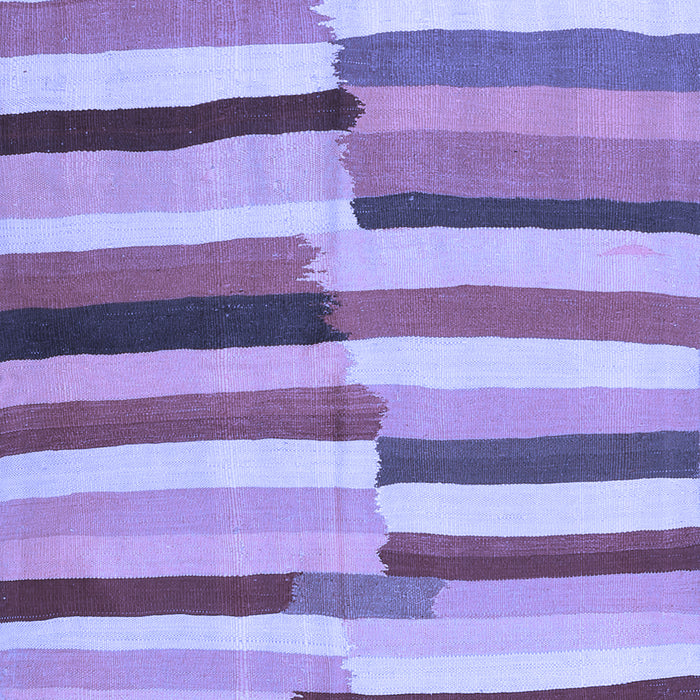 Machine Washable Oriental Blue Traditional Rug, wshcon1756blu