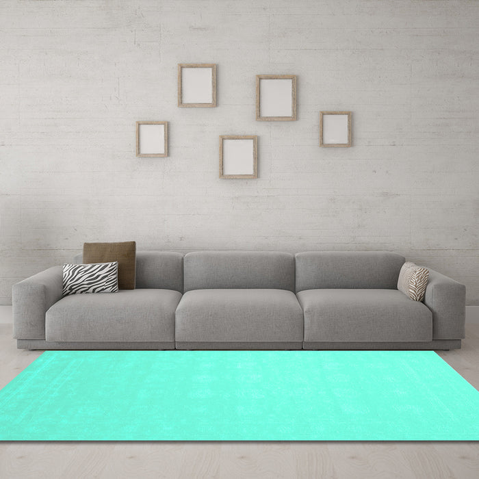 Machine Washable Solid Turquoise Modern Area Rugs in a Living Room,, wshcon176turq